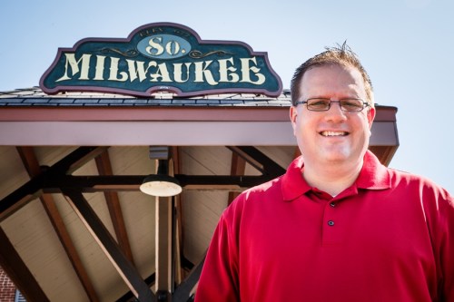 MayorErikBrooks_SMHeadshot-RGB-2183 small