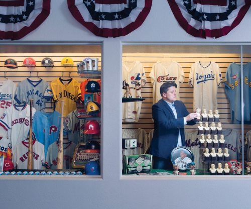 0215_AdamRyanMorris_MEARS_auction_8669